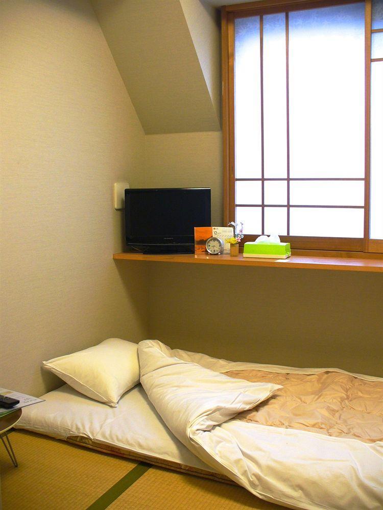 Family Inn Saiko Tokyo Esterno foto