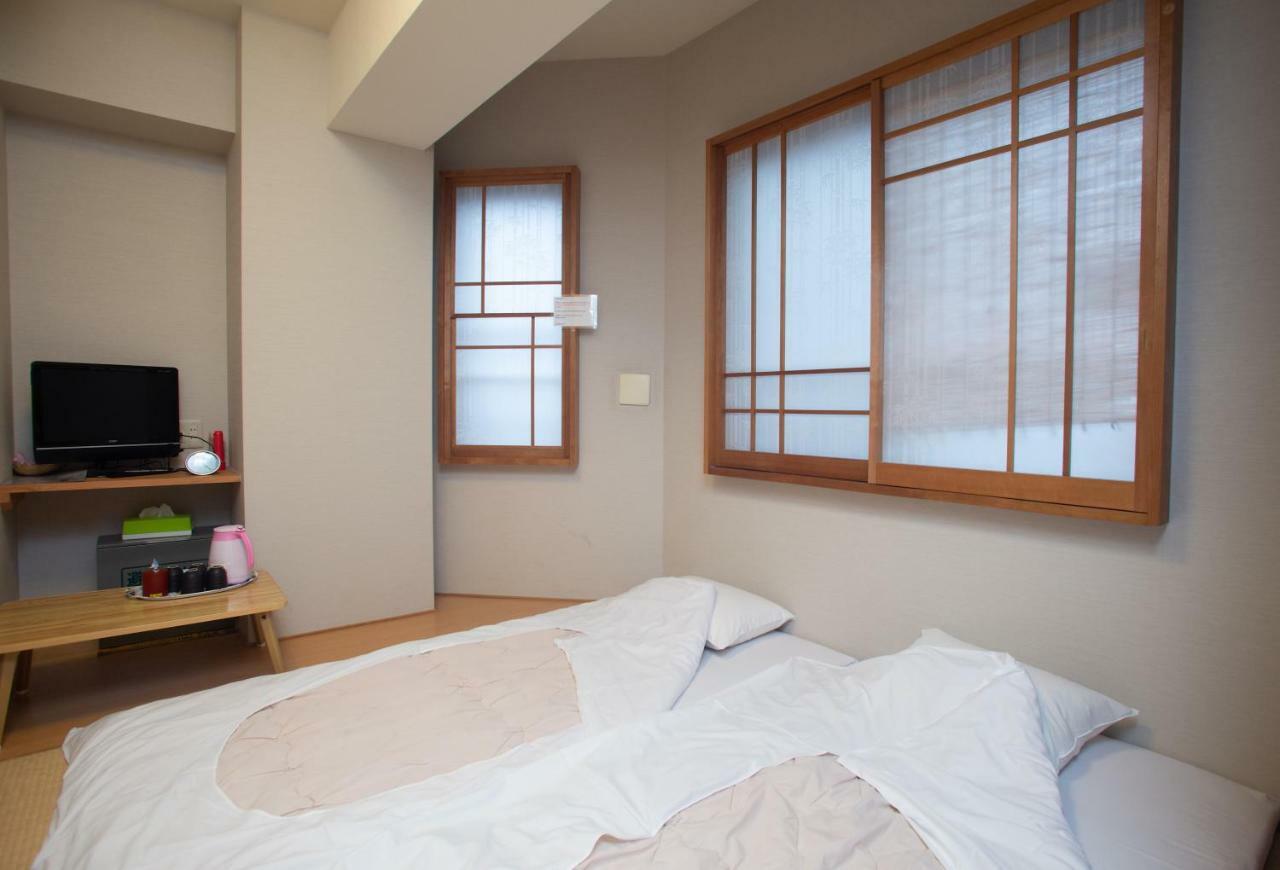 Family Inn Saiko Tokyo Esterno foto